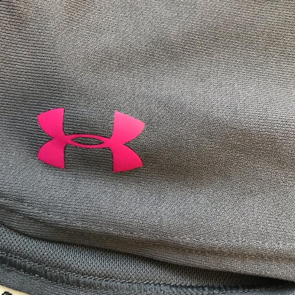 UNDER ARMOUR PLAY UP SHORTS - Picture 5 of 8